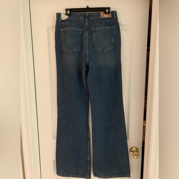 Classic Blue Women's Jeans - Picture 2 of 10